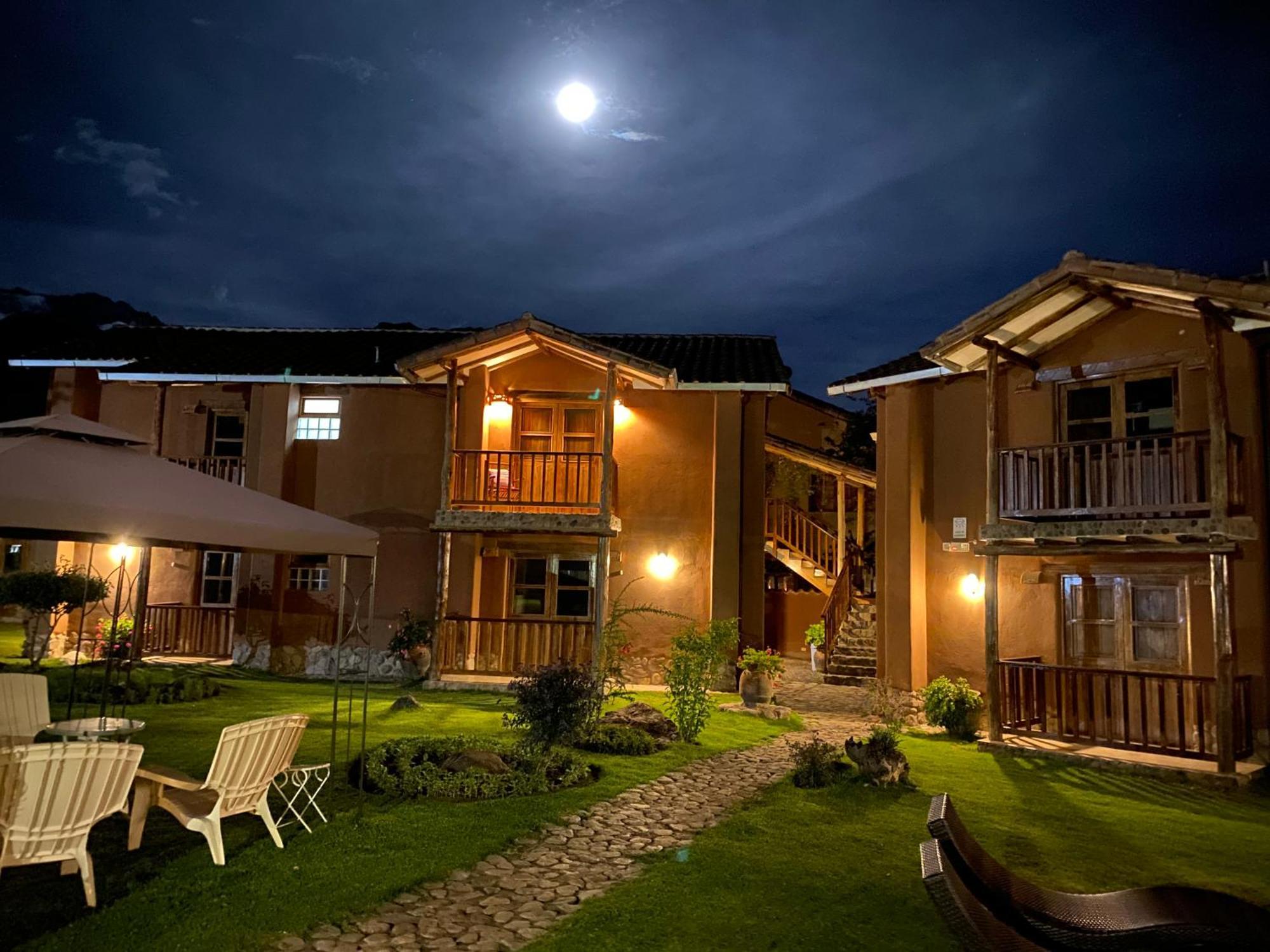 Lizzy Wasi Urubamba Hotel Eksteriør billede